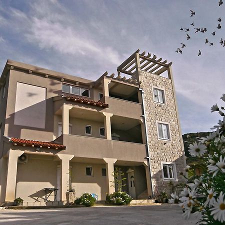 Mirta Apartments Family Farm 布德瓦 外观 照片